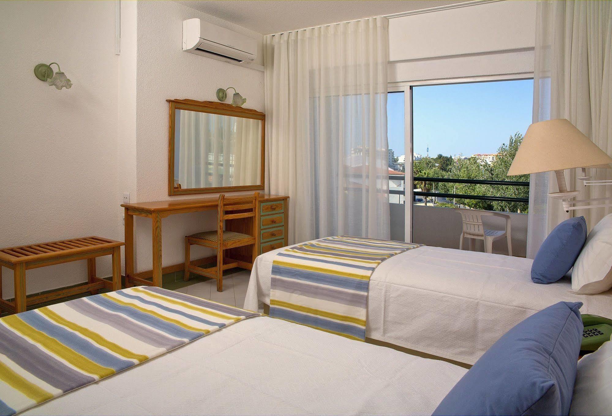 Ourabay Hotel Apartamento - Art & Holidays Albufeira Zewnętrze zdjęcie